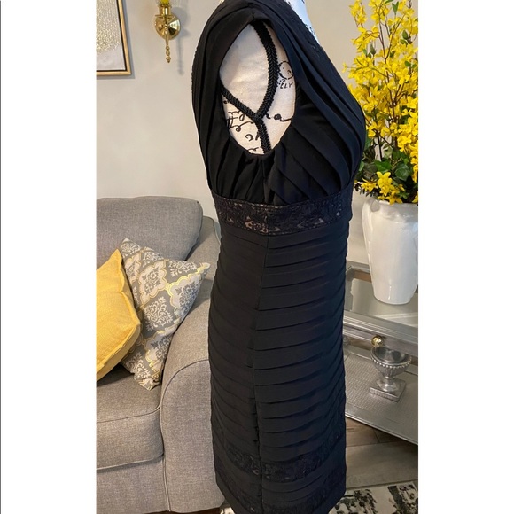 Adrianna papell dress - Picture 5 of 9